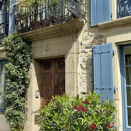 L'oiseau Bleu Peacock